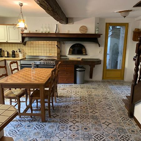 Gîte paisible au cœur des montagnes à Nohèdes Extérieur photo